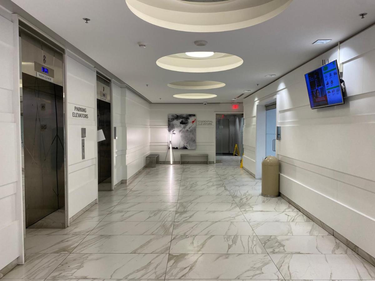 Cozy 2 Bedroom Free Parking Downtown Toronto 1Min Scotiabank Arena Tff Cn Tower Rogers Centre Union Station Εξωτερικό φωτογραφία
