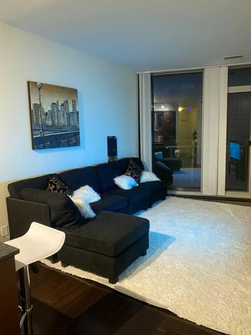 Cozy 2 Bedroom Free Parking Downtown Toronto 1Min Scotiabank Arena Tff Cn Tower Rogers Centre Union Station Εξωτερικό φωτογραφία