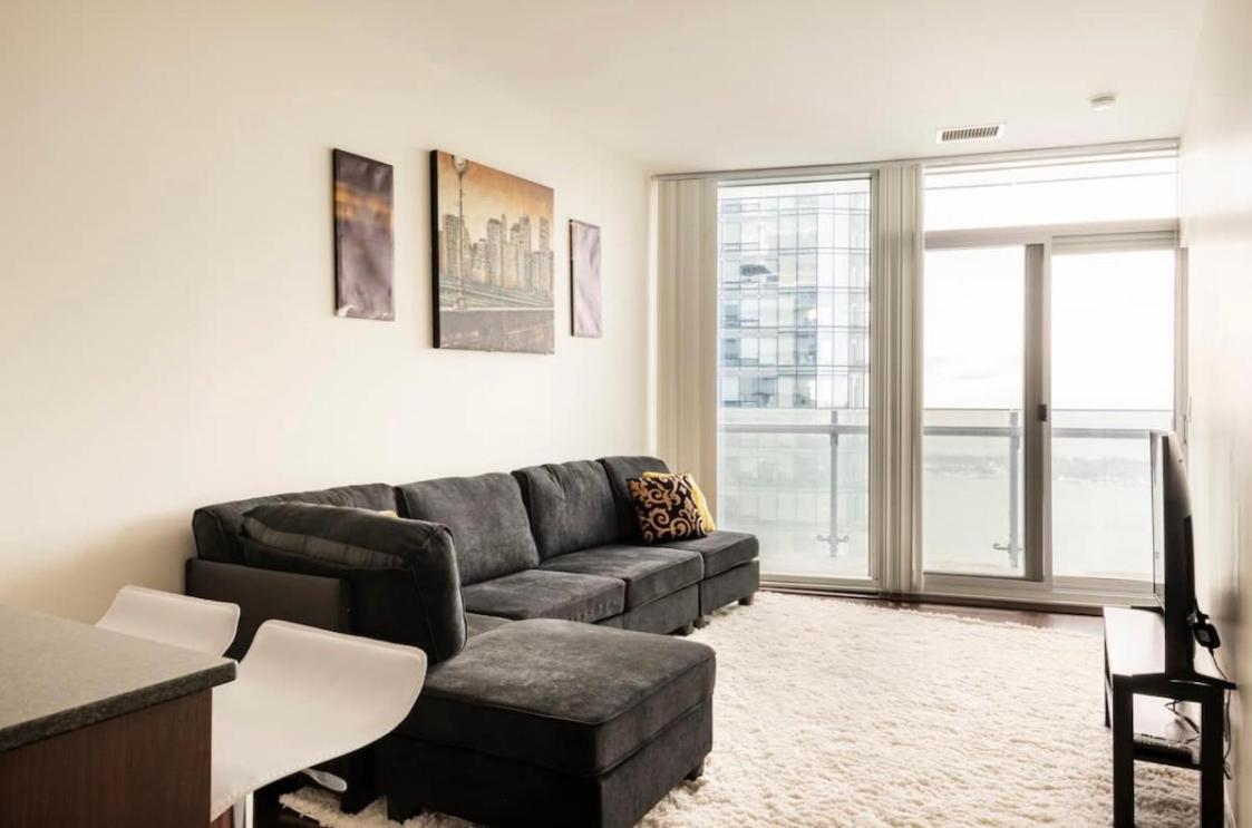 Cozy 2 Bedroom Free Parking Downtown Toronto 1Min Scotiabank Arena Tff Cn Tower Rogers Centre Union Station Εξωτερικό φωτογραφία